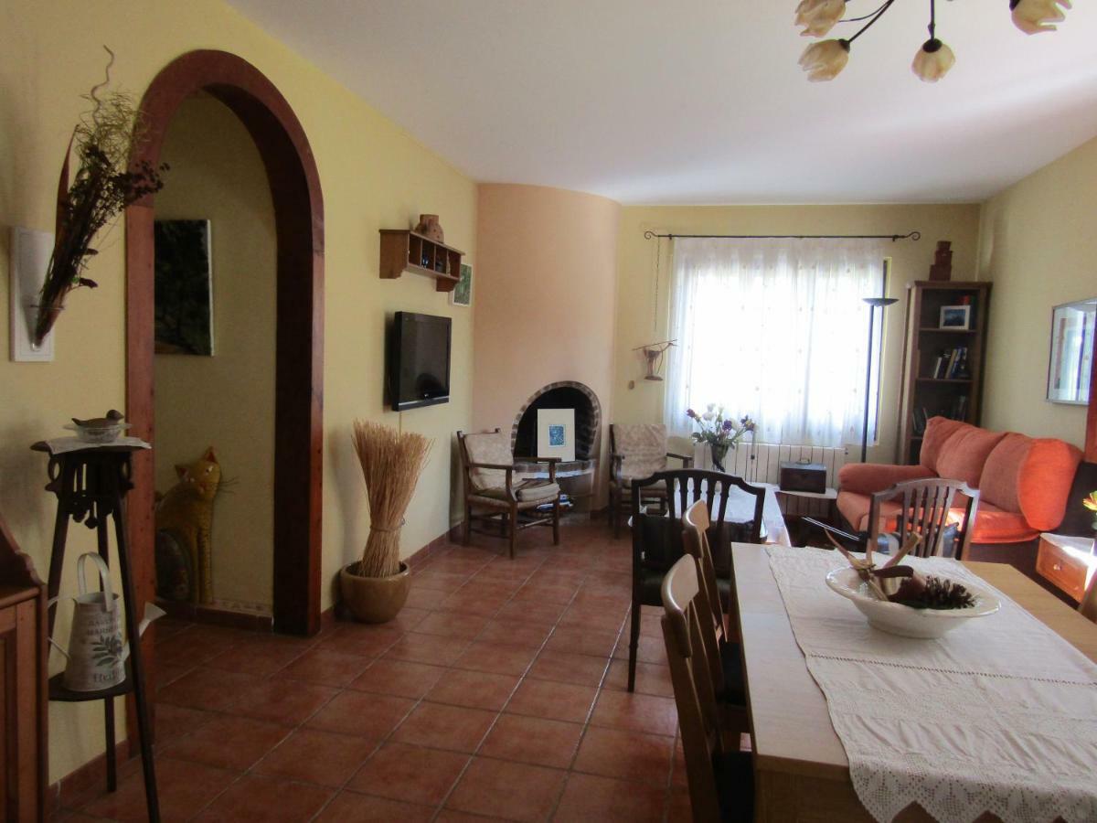 El Jardinet Villa Borreda ภายนอก รูปภาพ