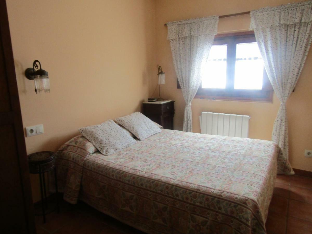 El Jardinet Villa Borreda ภายนอก รูปภาพ
